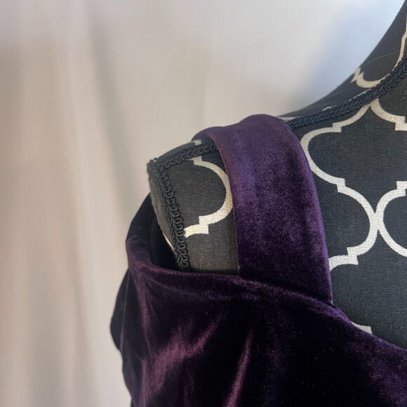 Susan Graver Purple Velour Square Neck Cold Shoulder Dressy Top Size XL - Picture 4 of 8
